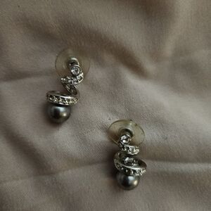 Elegant Silver Pearl Earrings
